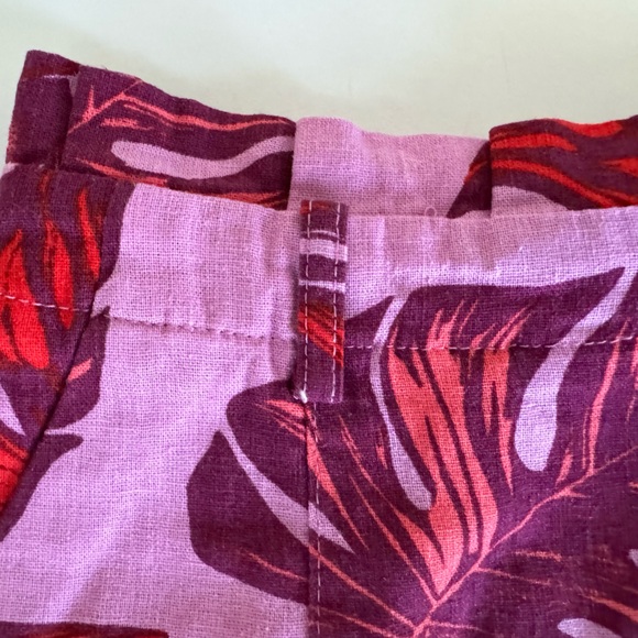 Sophia Vergara Paperbag Waist, XS, Shorts, Hook & Eye/Zip Closure, NWOT - Picture 2 of 8